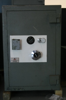 3320 Lacka TL30 High Security Used Safe